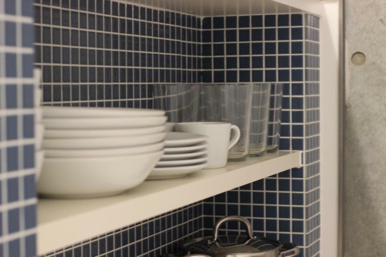 Apartment Kw Sakaisuji Hommachi